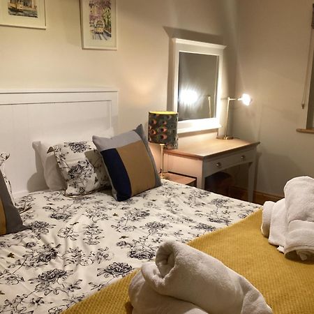 Roundstone Retreats Roundstone Harbour Lights Apartment Exterior photo